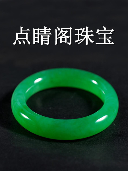 人工寶石時(shí)代 翡翠手鐲戴哪只手才是“正確”的？